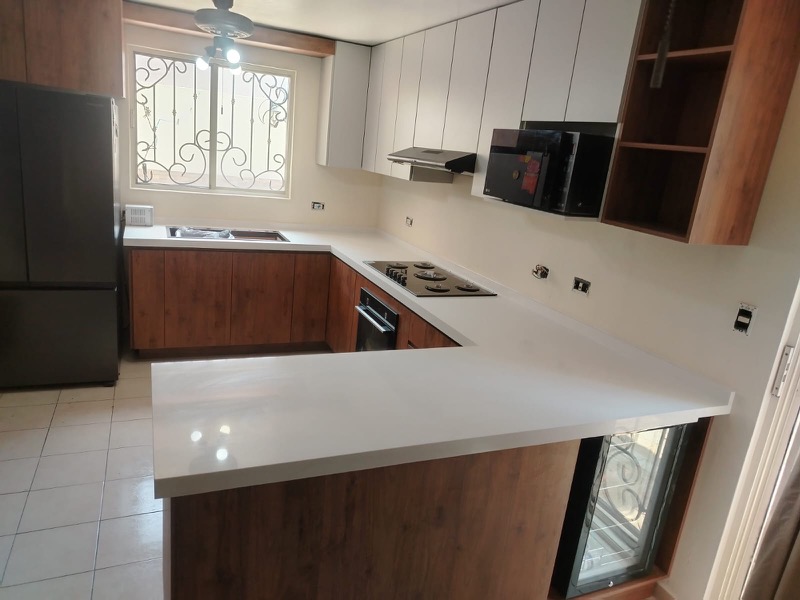 Cocina con cava Paraje Santa Rosa Apodaca — vista lateral