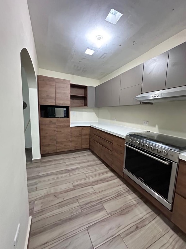 Cocina Encino Residencial Apodaca — almacenamiento aprovechado