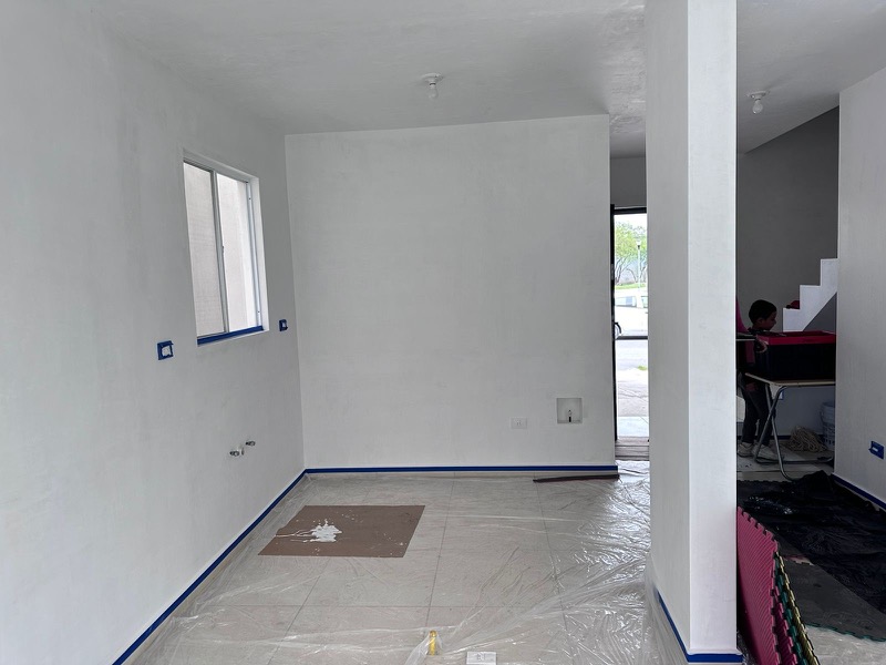 Cocina vieja con materiales deteriorados en Fracc Platino